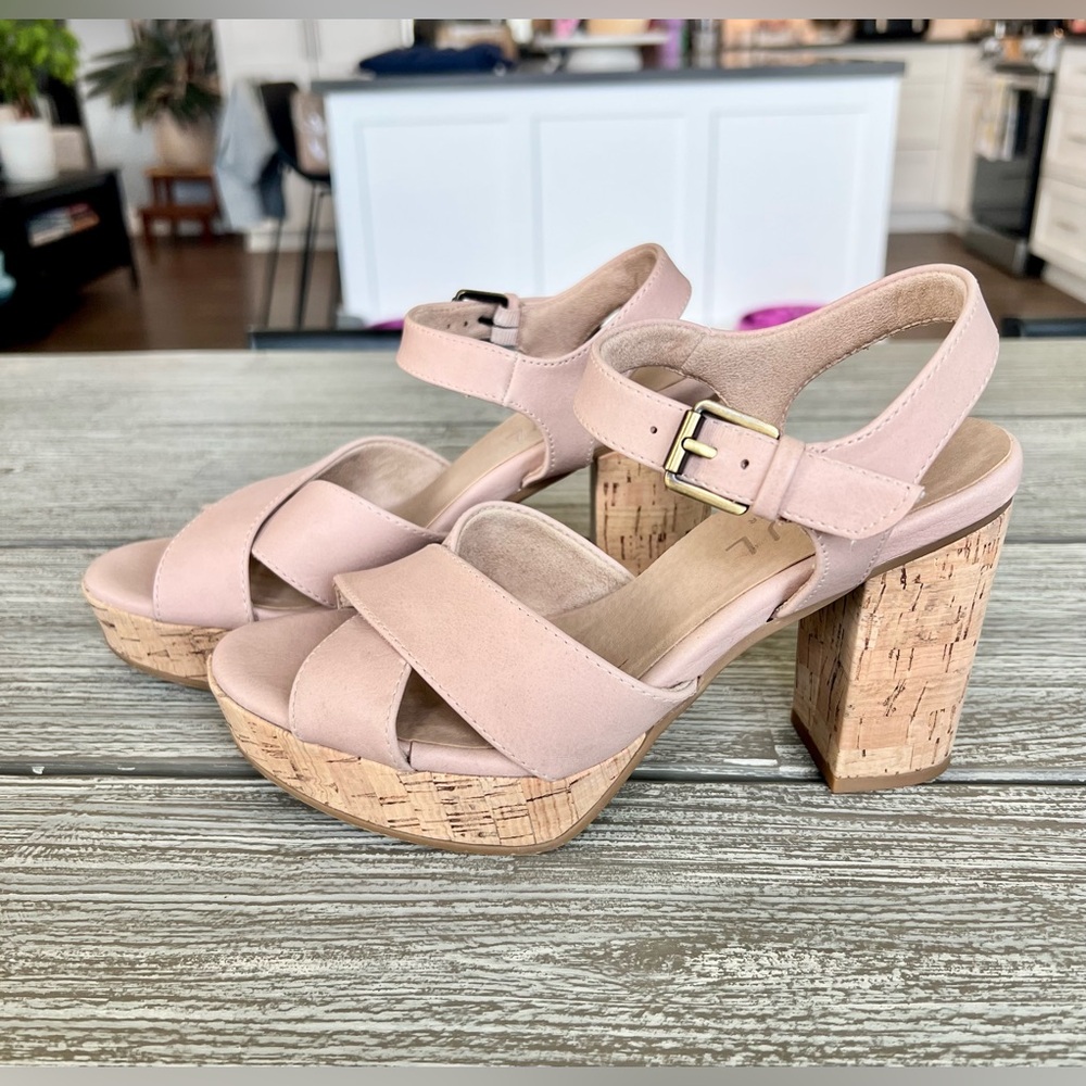 Naturalizer Soul - Aries platform sandal